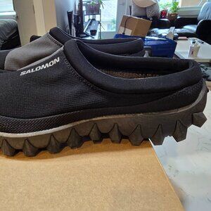 Salomon Snow Clog Contagrip Men’s Size 10 US Black Gorpcore HIKING RARE NEW